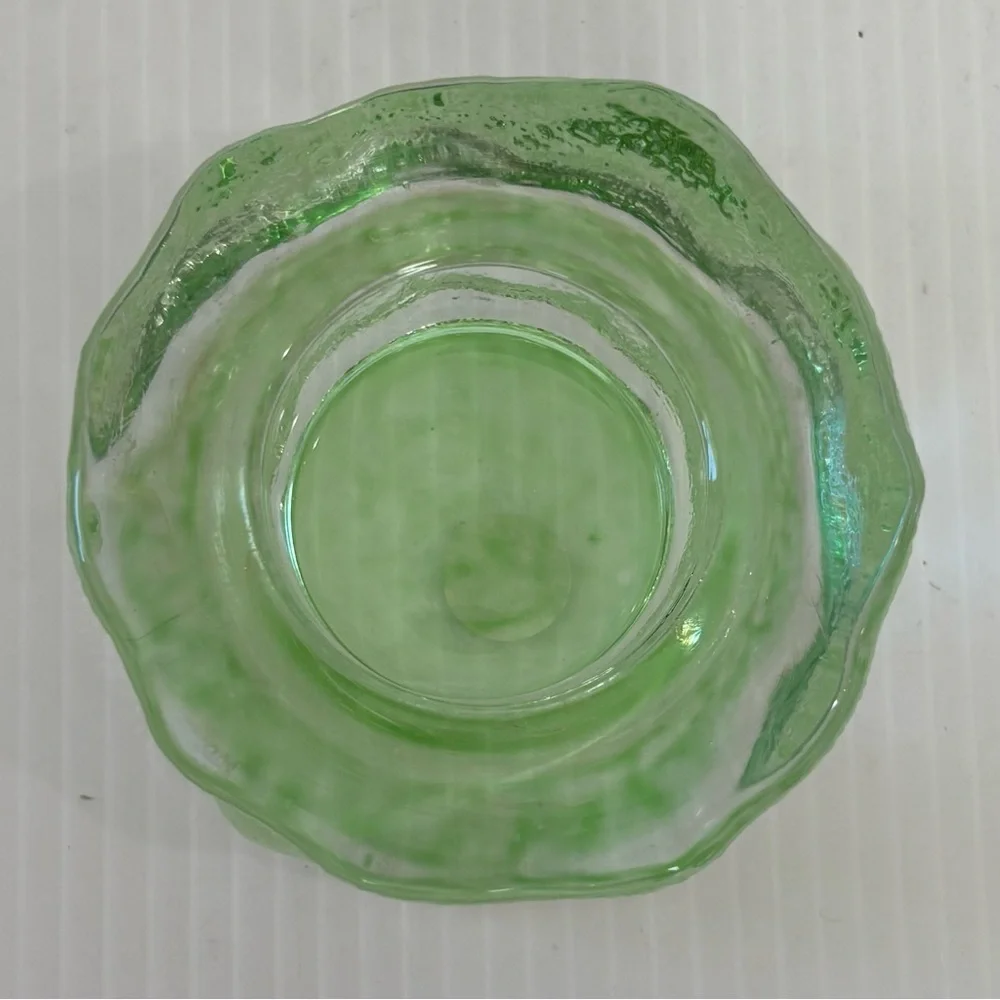Partylite Iceland Green Textured Glass Round  Tealight Votive Candle Holder - Picture 2 of 6